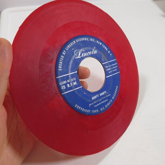 Lincoln Humpty Dumpty / A Monkey Who Wanted to FLY LP Vinyl Record, 45 RPM - Picture 4 of 6